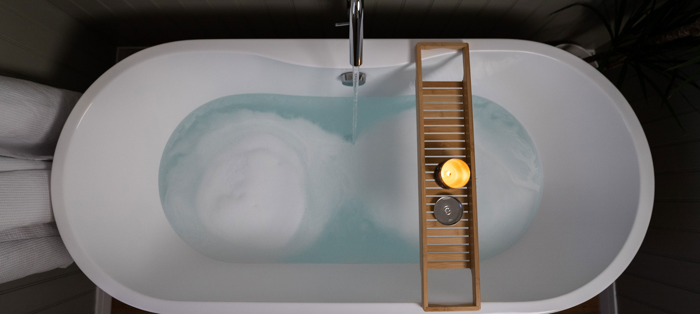 Relaxing countryside break with hot tub in Bedfordshire